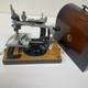 Singer Antique Sewing Machine Hand-cranked Sewing Machine Junk With Wooden Cover