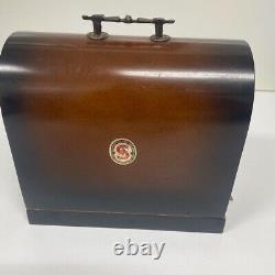 SINGER Antique Sewing Machine Hand-Cranked Sewing Machine Junk With Wooden Cover