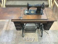 SINGER- Antique Sewing Machine with Table