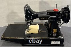 SINGER FEATHERWEIGHT 221 SEWING MACHINE 1956 AM375563 Many Extras & Serviced