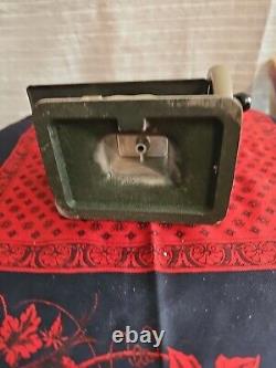 SINGER, Mini, Sewing Machine, Hand Crank, 1950's In good working order Very nice