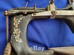 SINGER model 24-3 Chainstitch Sewing Machine Vintage BENDIX AVIATION LTD RARE