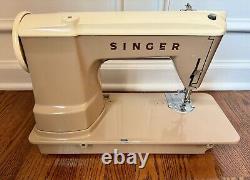 See video! Works! Vintage 1950's SINGER Model 404A Sewing Machine & EXTRAS 404 A