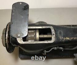 Singer 112W140 Black Industrial Sewing Machine Twin Needle Antique Vintage
