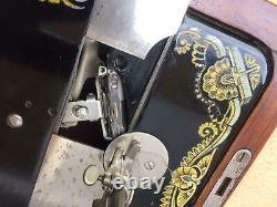 Singer 127K Antique Handcrank sewing machine For LEATHER, CANVAS, SATIN, DENIM
