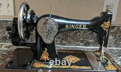 Singer 128 Sewing Machine Antique 1925 La Vencadora Handcrank Tested Used