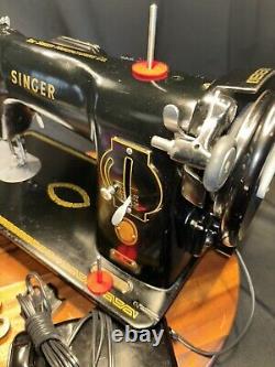 Singer 15-125 sewing machine