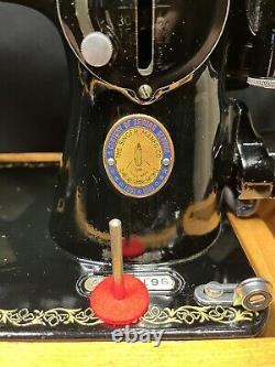 Singer 15-91 Centennial Sewing Machine