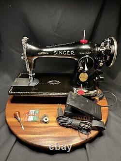 Singer 15-91 Sewing Machine