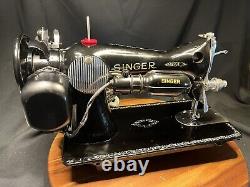 Singer 15-91 Sewing Machine