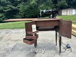 Singer 15-91 Sewing Machine In Foldable Wooden Cabinet (Runs Perfectly)