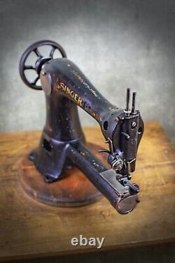 Singer 17 Sewing Machine Head 17-16 Cylinder Arm Shoemaker Leather Cobbler Purse