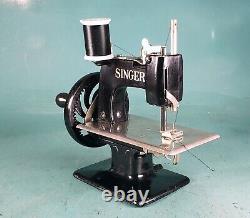 Singer 20 Centennial Sewhandy Toy Sewing Machine 1951 Special Edition