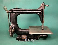 Singer 24-3 Sewing Machine Industrial Domestic Silky Smooth Operation