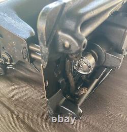 Singer 400W1 Industrial Sewing Machine Head Only Antique