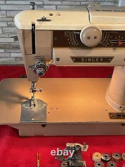 Singer 401a Sewing Machine with Pedal Great for quilting! Vintage Tested