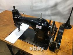 Singer 95k40 Antique Lockstitch Industrial Sewing Machine