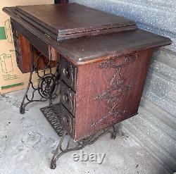 Singer Antique Sewing Machine