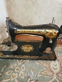Singer Antique Sewing Machine 28k 1920 Serial No. Y1205795