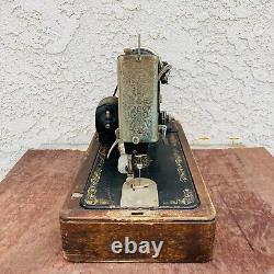 Singer Antique Sewing Machine and Case, Model No 99, Electric Sew Machine AS IS