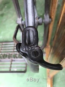 Singer Antique Sewing Machine in Cast Iron Treadle. Probably The Best