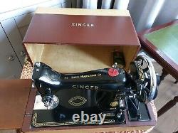 Singer Class 99k Vintage Antique Sewing Machine with Leather covered Carry Case