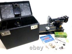 Singer Featherweight 221 Sewing Machine 1957 Am700098 Super Nice-works Great