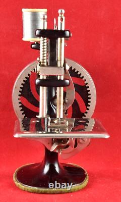 Singer Miniature Childs Hand-Crank Sewing Machine Model 20-1 1920's