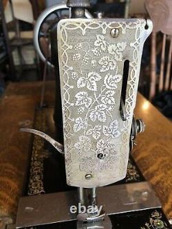 Singer Model 27 Treadle Sewing Machine Antique Rare Pheasant Decals B Series