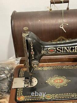Singer Model 66 Red Eye Cast Iron Sewing Machine Case Need Crank Handle