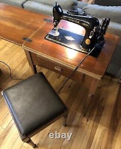 Singer Model 66 Series AH Sewing Machine 1948 Works with Table Bench & extras