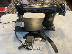 Singer Sewing Machine 101 With Knee Pedal