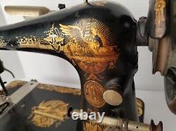 Singer Sewing Machine 1905 Vintage B1057786 For Parts or repair project