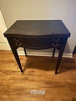 Singer Sewing Machine End Table/Side Table 1959 Antique Restored