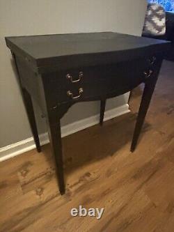 Singer Sewing Machine End Table/Side Table 1959 Antique Restored