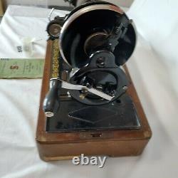 Singer Sewing Machine Model 99 Bentwood Case HAND CRANK KEY BOOK TOOLS