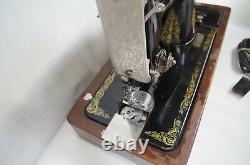 Singer Sewing Machine Model 99 Bentwood Case Serial AD087448 NO KEY
