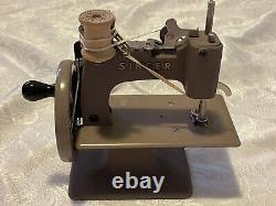 Singer Sewing Machine Salesman Sample Singer Manfg. Co USA