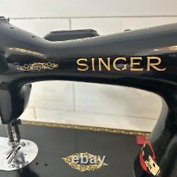 Singer Sewing Machine Series 15-91 (Serial AJ481341) Works Perfectly