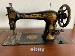 Singer Sewing Machine Sphinx with Table