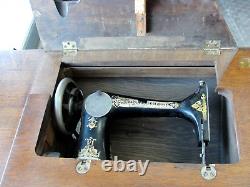 Singer Sewing Machine Treadle? Cast Iron Tiger Oak Cabinet Sphinx 1906 Antique