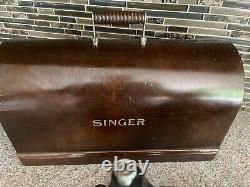 Singer Sewing Machine Vintage 1923 Model 128 Rare Red Eye Design withLid Untested