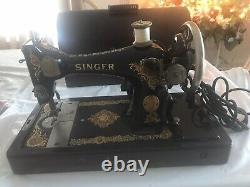 Singer Sewing Machine Vintage #4048847 28k Bentwood Case Beautiful