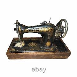 Singer Sewing Machine with Case Antique/ Vintage Portable Electric As Found