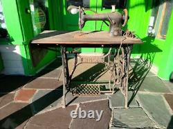 Singer Sewing Table Treadle Machine Vintage 1919 G6785254 Model 31 Antique