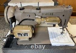 Singer Tan 306W Sewing Machine, Case, Manual, Bobbins, New Needles, 1954 Tested