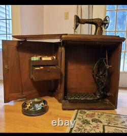 Singer Treadle Sewing Machine Circa 1920 Plus Cabinet -Vintage