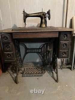 Singer model 28 Sewing Machine With Full Table Very Good Condition