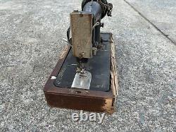 Singer sewing machine antique