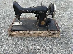 Singer sewing machine antique